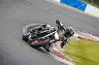 donington-no-limits-trackday;donington-park-photographs;donington-trackday-photographs;no-limits-trackdays;peter-wileman-photography;trackday-digital-images;trackday-photos